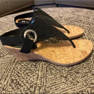 White Mountain wedge sandals size 6.5